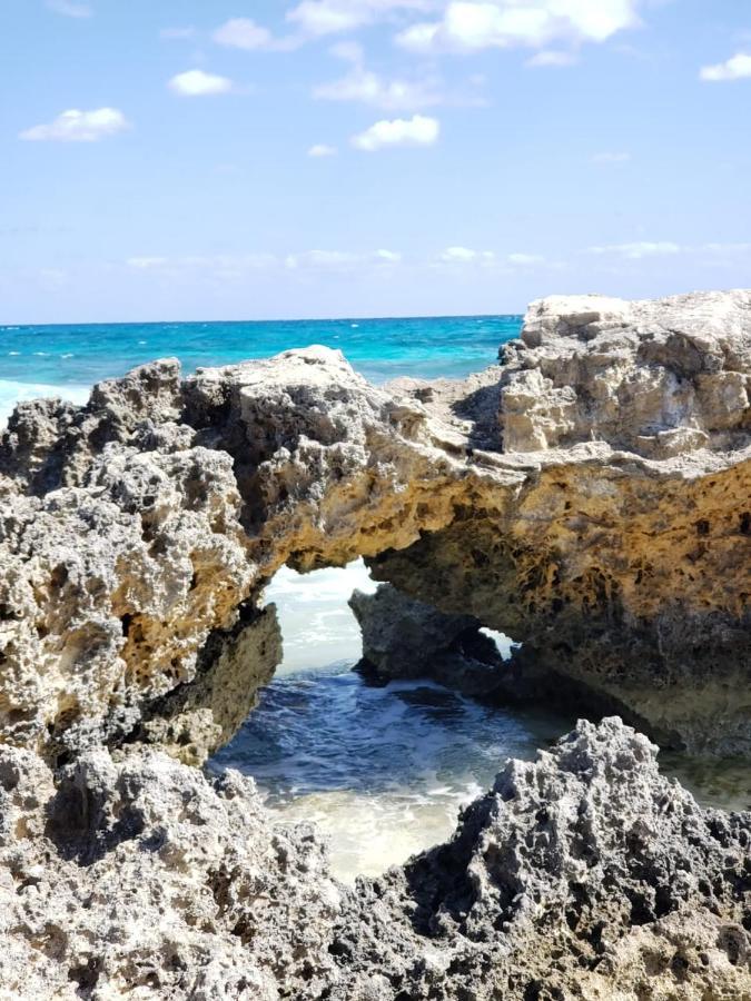 Esduma la Perla Hotel Isla Mujeres Bagian luar foto
