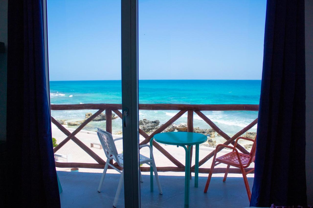 Esduma la Perla Hotel Isla Mujeres Bagian luar foto