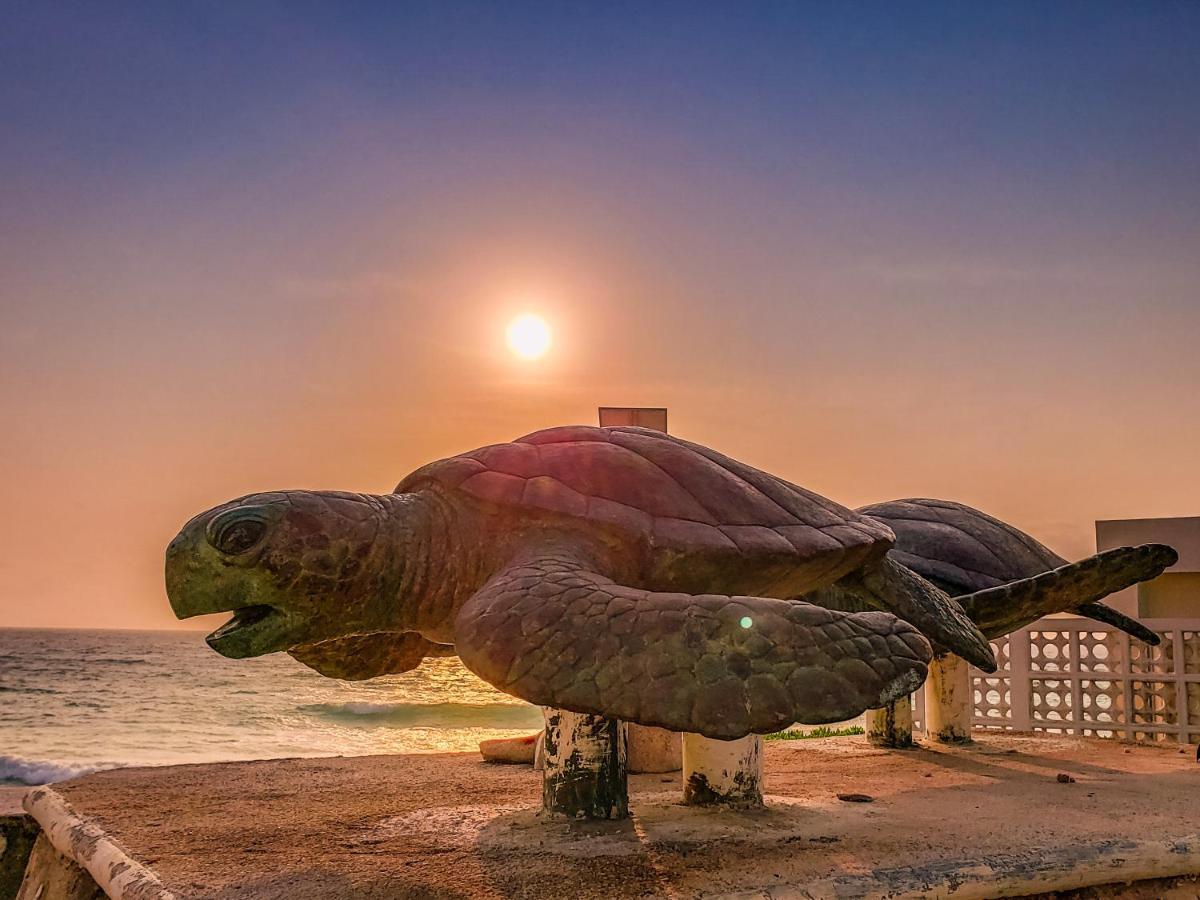 Esduma la Perla Hotel Isla Mujeres Bagian luar foto