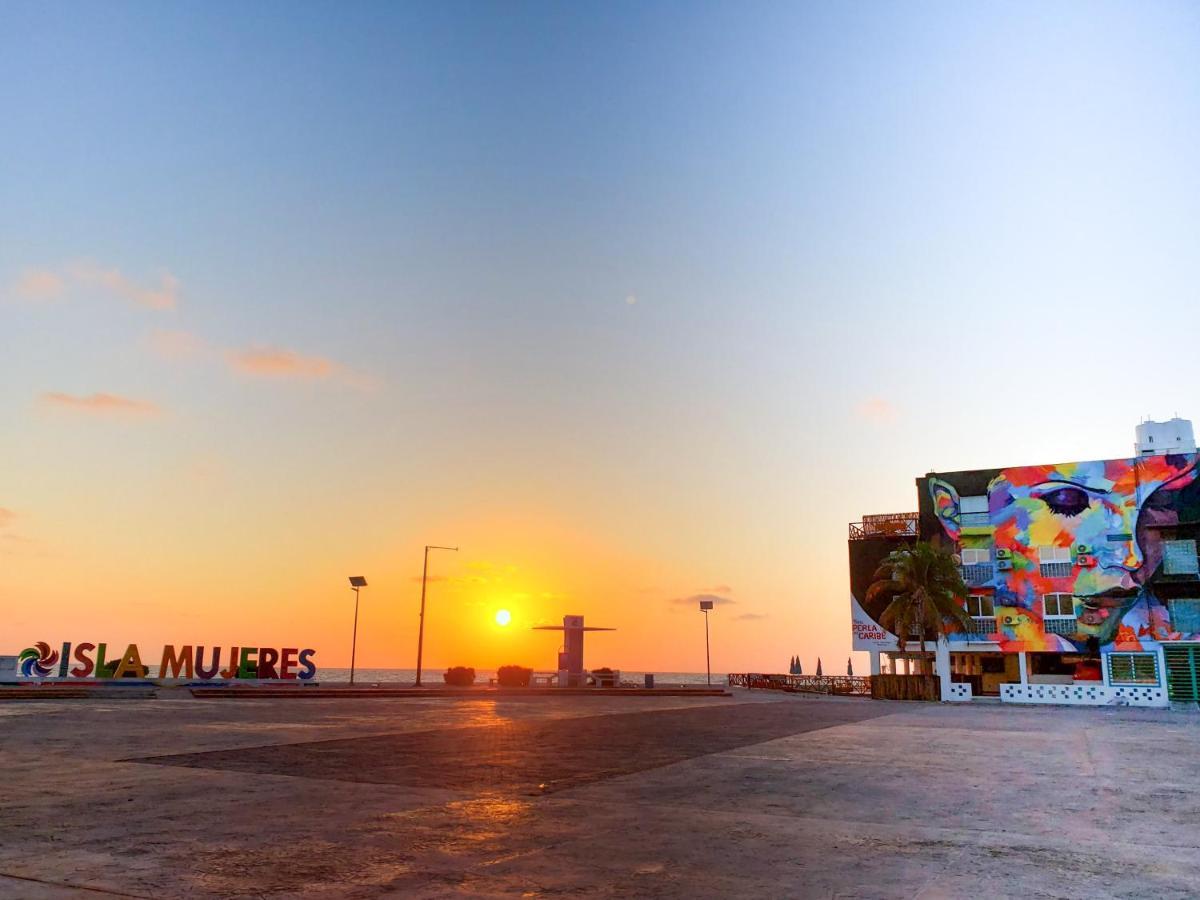 Esduma la Perla Hotel Isla Mujeres Bagian luar foto