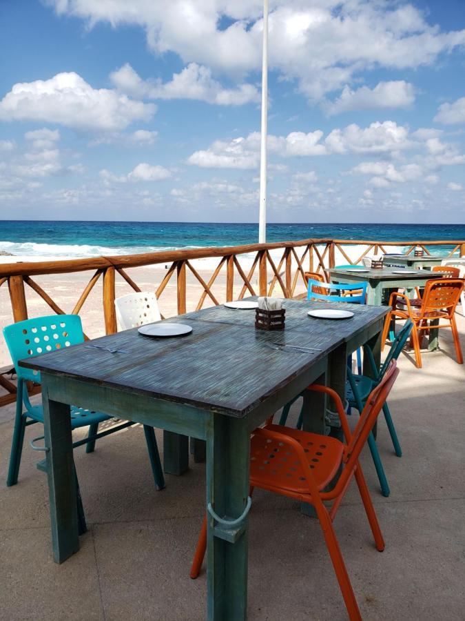 Esduma la Perla Hotel Isla Mujeres Bagian luar foto